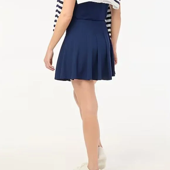 J Crew Factory pleated skort- Size M, Navy *NWT - Picture 3 of 6
